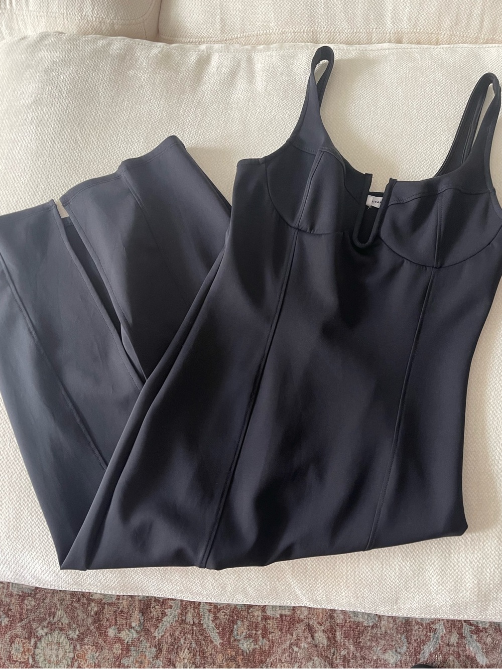 Good American black dress